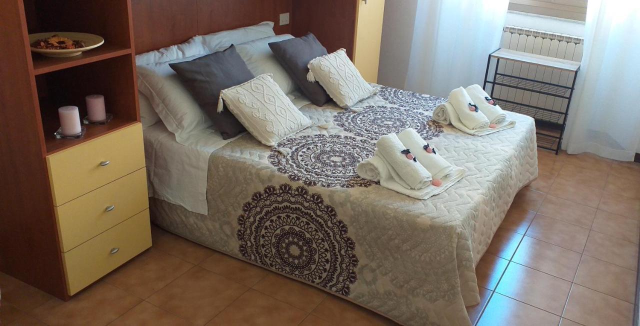 شقة لا سبيتسْيا  في A Casa Mia... Nel Corso المظهر الخارجي الصورة